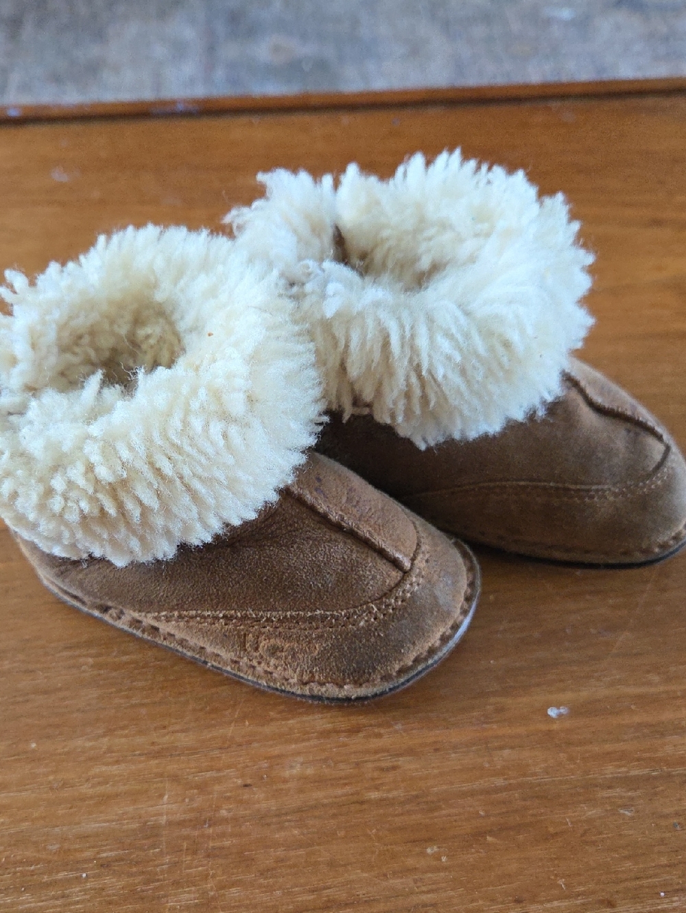 Baby Girl Leather UGG Booties Sheepskin S